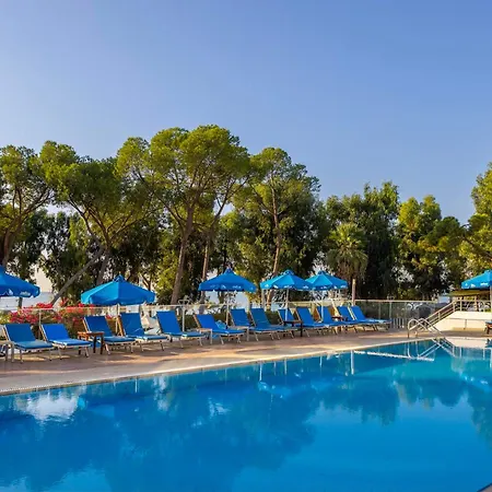 Szálloda Park Limassol