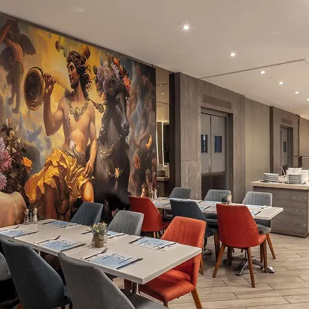 Park Hotel 3*